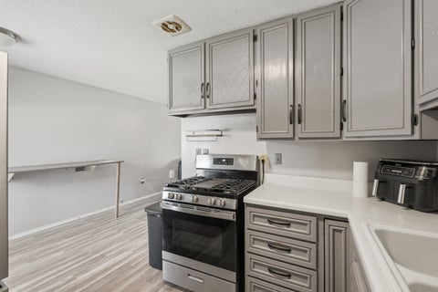Tiny photo for 315 29th Avenue, Milan, IL 61264 (MLS # 12784111)