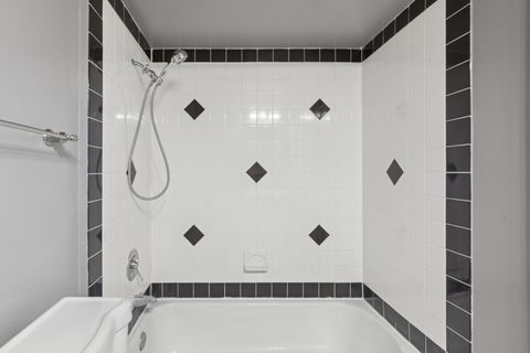 Tiny photo for 3108 Roberts Drive #5, Woodridge, IL 60517 (MLS # 12483632)