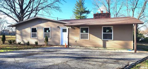 Photo of 7306 Norris Drive, Marion, IL 62959 (MLS # EB460609)