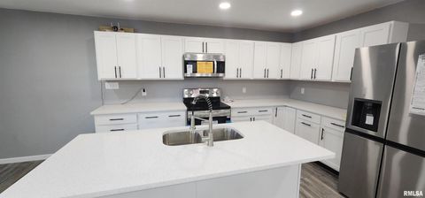 Tiny photo for 7306 Norris Drive, Marion, IL 62959 (MLS # EB460609)