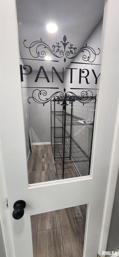 Tiny photo for 7306 Norris Drive, Marion, IL 62959 (MLS # EB460609)