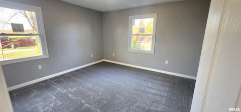 Tiny photo for 7306 Norris Drive, Marion, IL 62959 (MLS # EB460609)