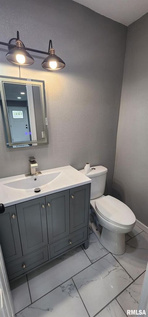 Tiny photo for 7306 Norris Drive, Marion, IL 62959 (MLS # EB460609)