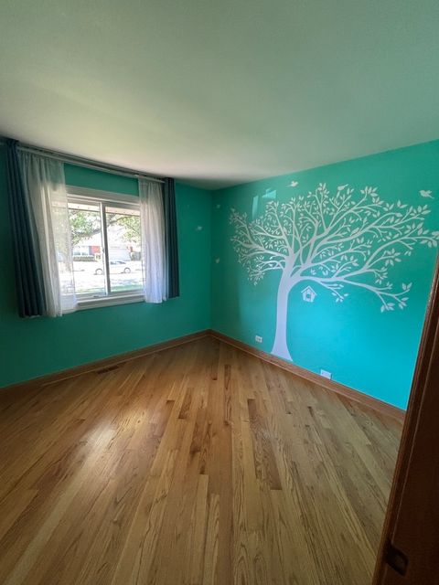 Tiny photo for 722 N Pinecrest Road, Bolingbrook, IL 60440 (MLS # 12472827)