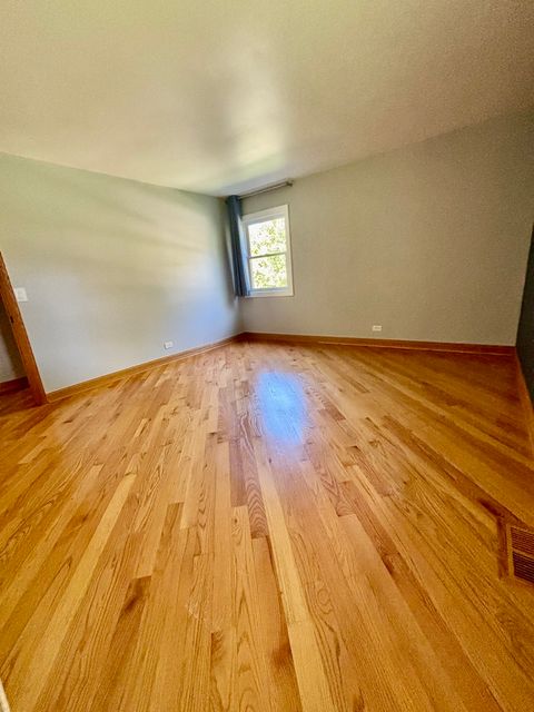 Tiny photo for 722 N Pinecrest Road, Bolingbrook, IL 60440 (MLS # 12472827)