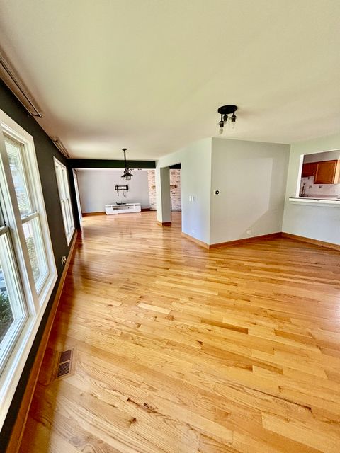 Tiny photo for 722 N Pinecrest Road, Bolingbrook, IL 60440 (MLS # 12472827)