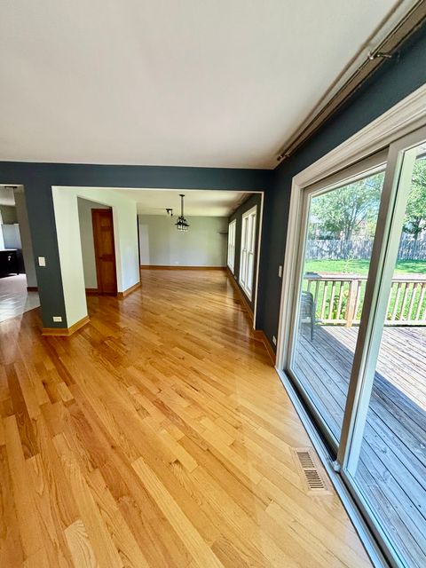 Tiny photo for 722 N Pinecrest Road, Bolingbrook, IL 60440 (MLS # 12472827)