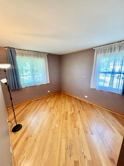 Tiny photo for 722 N Pinecrest Road, Bolingbrook, IL 60440 (MLS # 12472827)