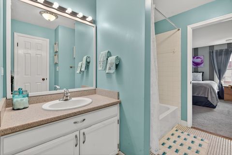 Tiny photo for 0N132 Ennerdale Lane #1407, Winfield, IL 60190 (MLS # 12605232)