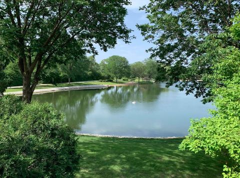 Tiny photo for 0N132 Ennerdale Lane #1407, Winfield, IL 60190 (MLS # 12605232)