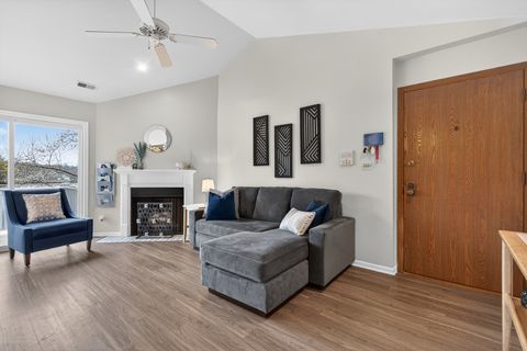 Tiny photo for 0N132 Ennerdale Lane #1407, Winfield, IL 60190 (MLS # 12605232)