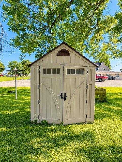 Tiny photo for 310 Hickory Street, Flora, IL 62839 (MLS # 12706839)