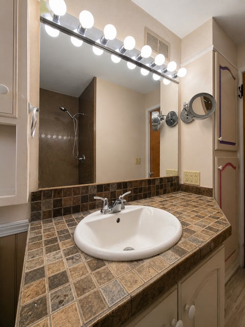 Tiny photo for 310 Hickory Street, Flora, IL 62839 (MLS # 12706839)