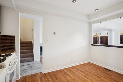 Tiny photo for 368 Willow Tree Court, Hoffman Estates, IL 60169 (MLS # 12545037)