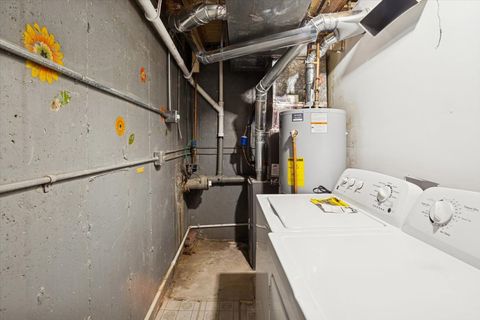 Tiny photo for 368 Willow Tree Court, Hoffman Estates, IL 60169 (MLS # 12545037)