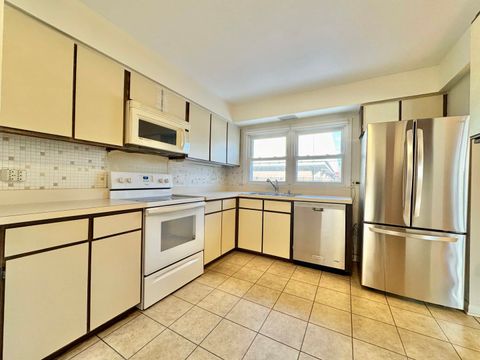 Tiny photo for 5200 Galitz Street #103, Skokie, IL 60077 (MLS # 12542845)
