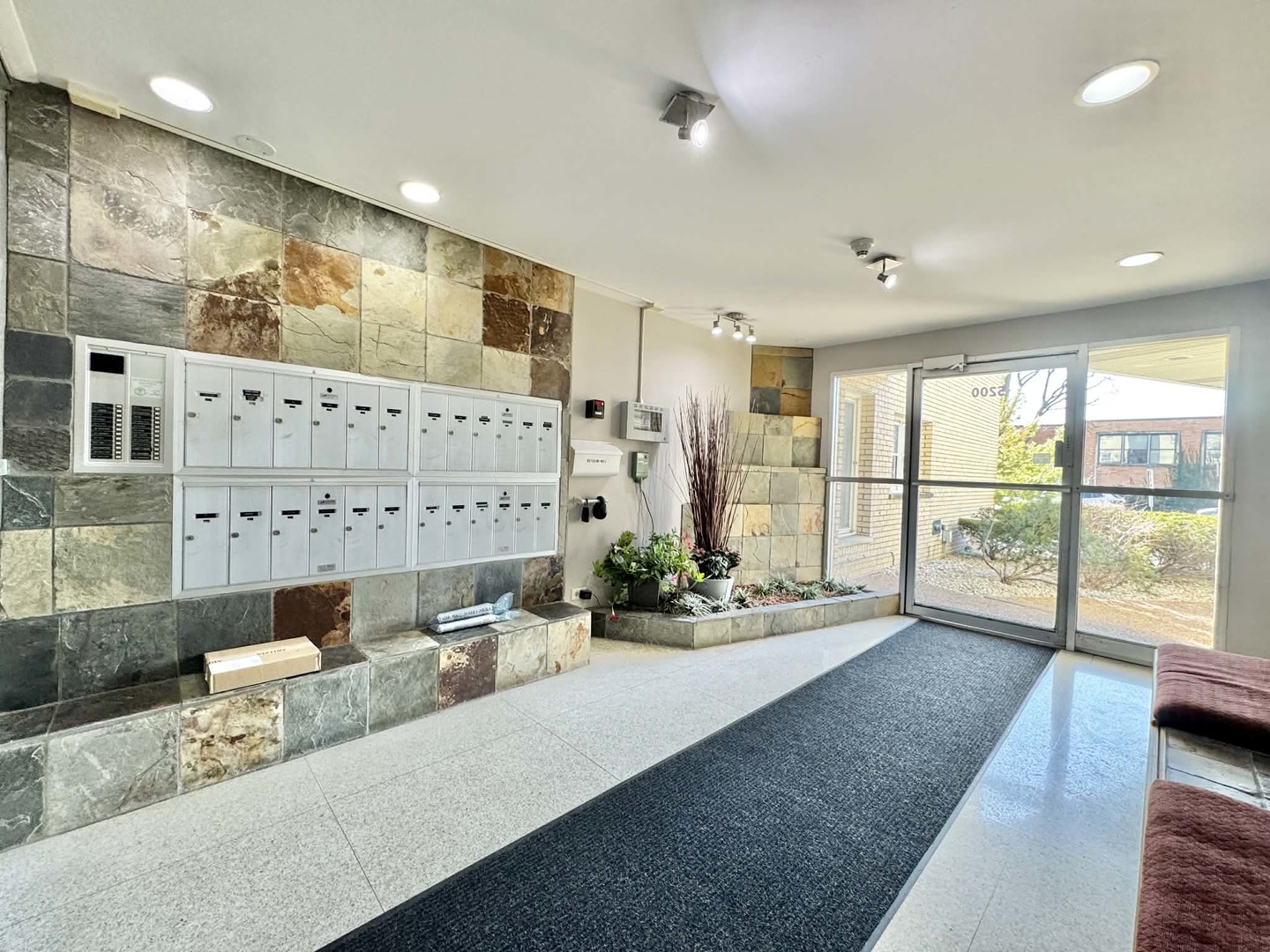 5200 Galitz Street 103