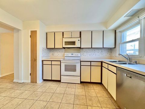 Tiny photo for 5200 Galitz Street #103, Skokie, IL 60077 (MLS # 12542845)
