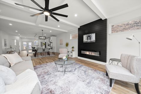 Tiny photo for 1030 N Lawndale Avenue, Chicago, IL 60651 (MLS # 12488000)