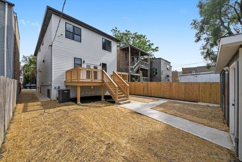 Tiny photo for 1030 N Lawndale Avenue, Chicago, IL 60651 (MLS # 12488000)