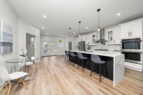 Tiny photo for 1030 N Lawndale Avenue, Chicago, IL 60651 (MLS # 12488000)