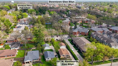Tiny photo for 507 N Kenilworth Avenue, Glen Ellyn, IL 60137 (MLS # 12631159)