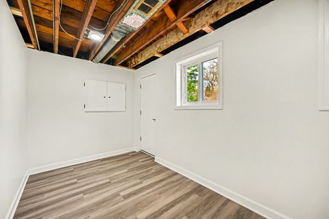 Tiny photo for 507 N Kenilworth Avenue, Glen Ellyn, IL 60137 (MLS # 12631159)