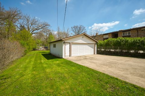 Tiny photo for 507 N Kenilworth Avenue, Glen Ellyn, IL 60137 (MLS # 12631159)