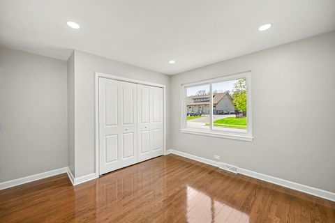 Tiny photo for 507 N Kenilworth Avenue, Glen Ellyn, IL 60137 (MLS # 12631159)
