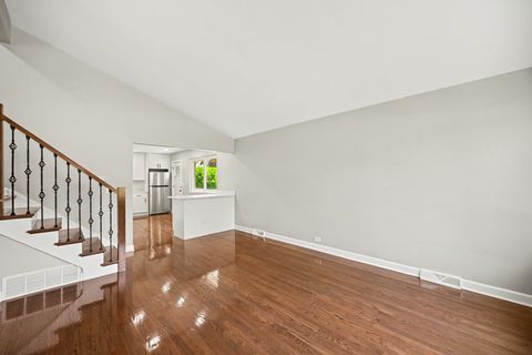 Tiny photo for 507 N Kenilworth Avenue, Glen Ellyn, IL 60137 (MLS # 12631159)