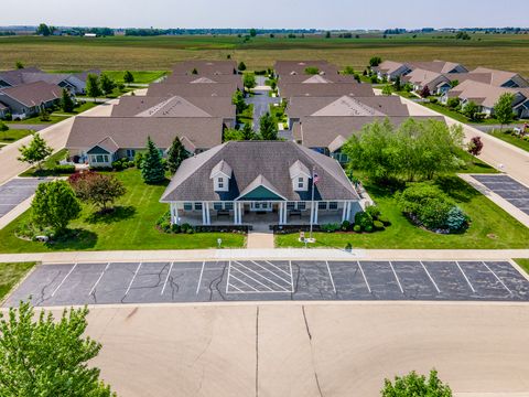 Tiny photo for 2105 Waterbury Lane W #2105, Sycamore, IL 60178 (MLS # 12593060)