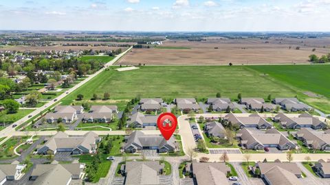 Tiny photo for 2105 Waterbury Lane W #2105, Sycamore, IL 60178 (MLS # 12593060)