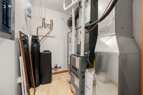 Tiny photo for 2105 Waterbury Lane W #2105, Sycamore, IL 60178 (MLS # 12593060)