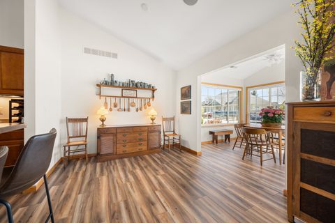 Tiny photo for 2105 Waterbury Lane W #2105, Sycamore, IL 60178 (MLS # 12593060)