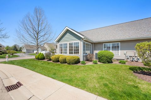 Tiny photo for 2105 Waterbury Lane W #2105, Sycamore, IL 60178 (MLS # 12593060)