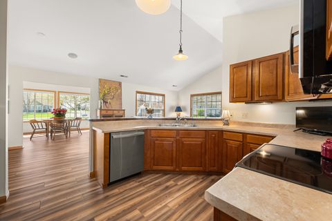 Tiny photo for 2105 Waterbury Lane W #2105, Sycamore, IL 60178 (MLS # 12593060)