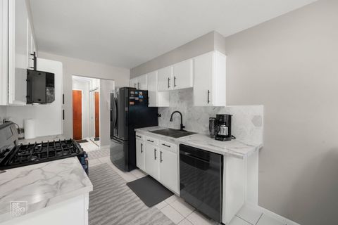 Tiny photo for 1311 S Finley Road #204, Lombard, IL 60148 (MLS # 12467734)