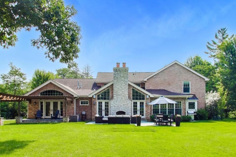 Tiny photo for 2113 Middlefork Road, Northfield, IL 60093 (MLS # 12706865)