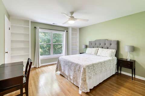 Tiny photo for 2113 Middlefork Road, Northfield, IL 60093 (MLS # 12706865)
