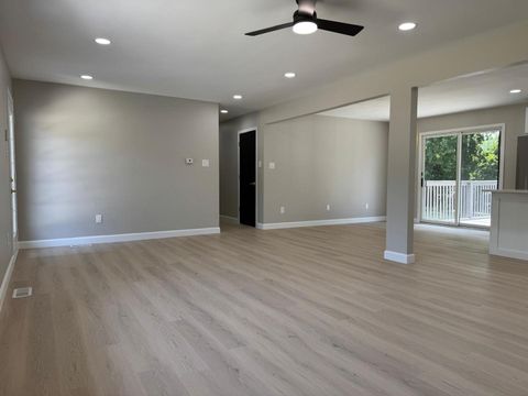 Tiny photo for 831 Richards Street, Joliet, IL 60433 (MLS # 12474608)
