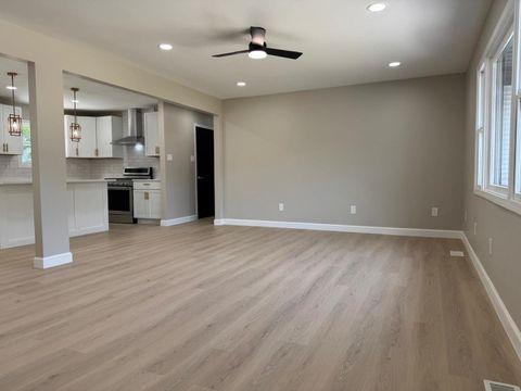 Tiny photo for 831 Richards Street, Joliet, IL 60433 (MLS # 12474608)