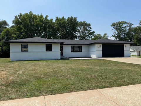 Tiny photo for 831 Richards Street, Joliet, IL 60433 (MLS # 12474608)