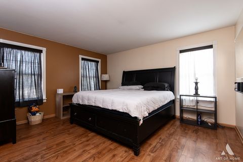 Tiny photo for 951 W Savannah Drive, Romeoville, IL 60446 (MLS # 12430657)