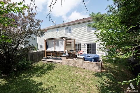 Tiny photo for 951 W Savannah Drive, Romeoville, IL 60446 (MLS # 12430657)