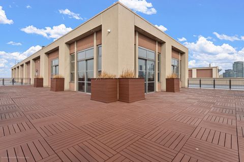 Tiny photo for 900 N KINGSBURY Street #780, Chicago, IL 60610 (MLS # 12683740)