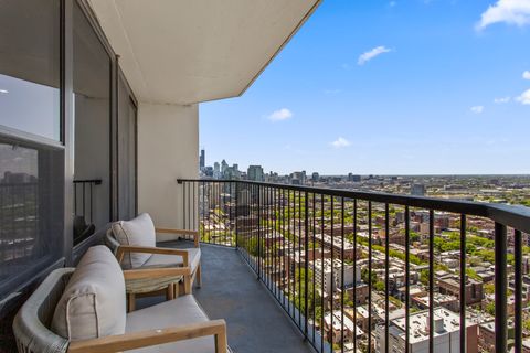 Tiny photo for 1560 N Sandburg Terrace #4011J, Chicago, IL 60610 (MLS # 12374789)
