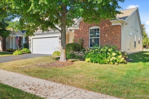 Tiny photo for 2802 Edgewater Drive, Elgin, IL 60124 (MLS # 12471541)