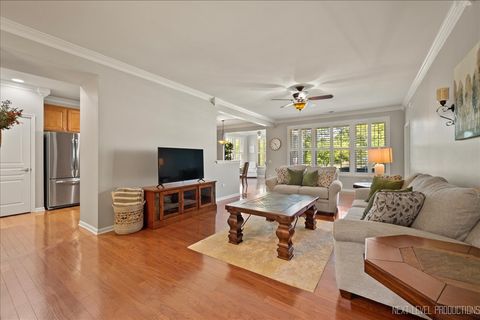 Tiny photo for 2802 Edgewater Drive, Elgin, IL 60124 (MLS # 12471541)