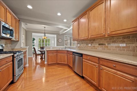 Tiny photo for 2802 Edgewater Drive, Elgin, IL 60124 (MLS # 12471541)