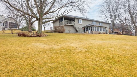 Tiny photo for 2838 Saint Andrews Court, El Paso, IL 61738 (MLS # 12583069)